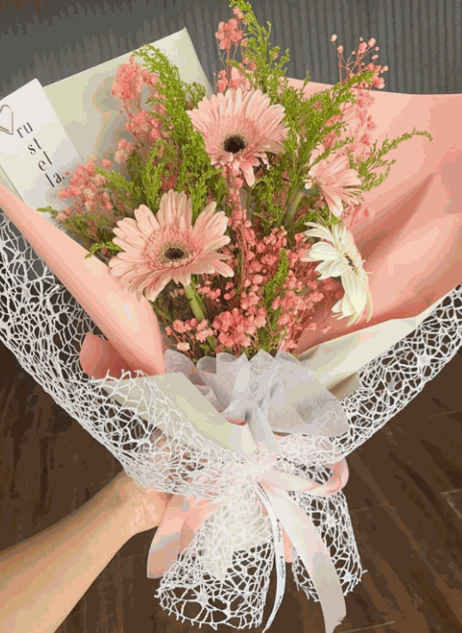 5 Gerbera Bouquet